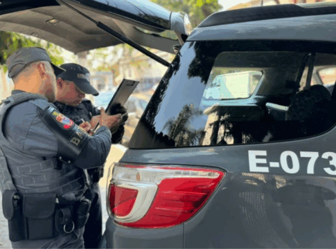 Taxista baleado em assalto a farmácia morre em São Paulo