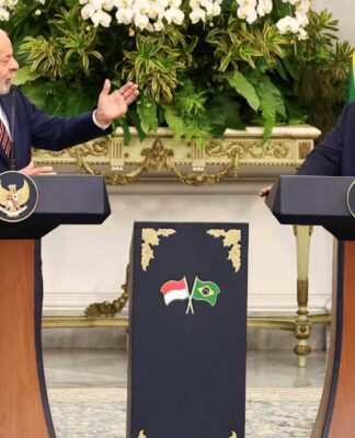 Lula critica uso do dolar às vésperas de encontro com Trump