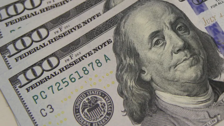 Dólar