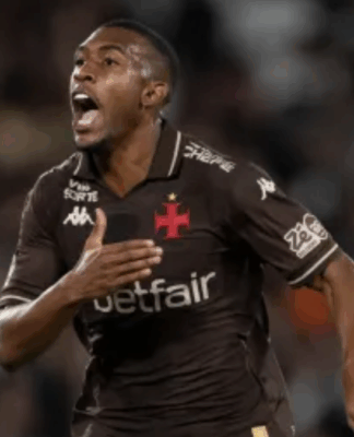 Rayan, do Vasco, comemora gol contra o Fluminense, pelo Campeonato Brasileiro