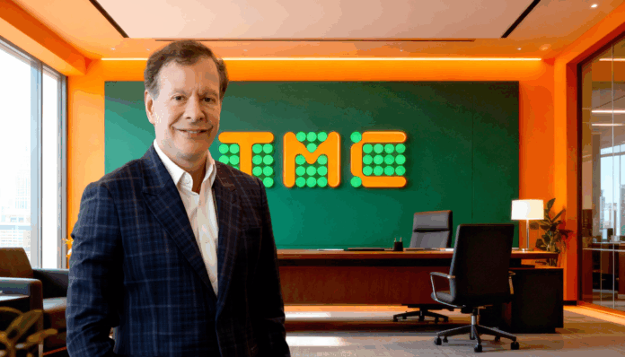 João Camargo celebra estreia da TMC