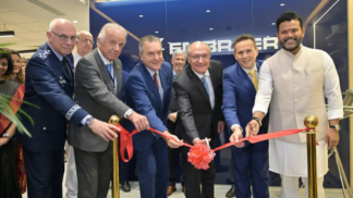 O vice-presidente Geraldo Alckmin e comitiva brasileira em viagem internacional à Índia