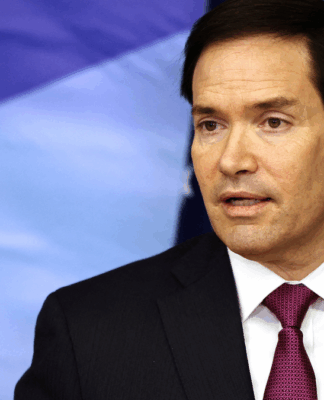 O secretário de Estado dos EUA, Marco Rubio, em entrevista a jornalistas