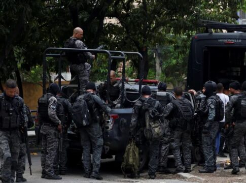 Mais de 80% dos moradores de favelas do Rio apoiam megaoperação, segundo pesquisa
