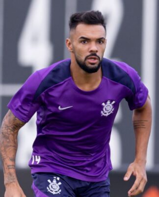 Corinthians acumula punições e sofre mais um transferban