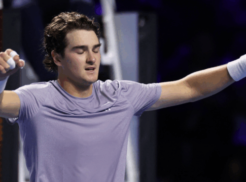 João Fonseca faz história e conquista o ATP 500 da Basileia; brasileiro entra no top-30 do ranking mundial