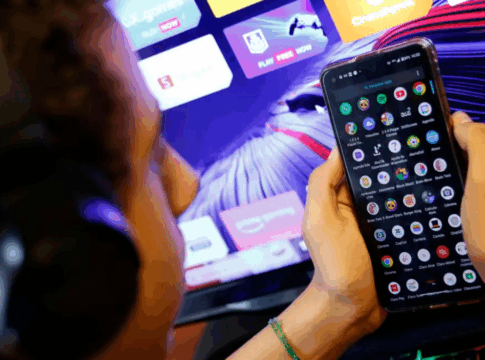 Governo anuncia classificação indicativa para apps e nova faixa etária