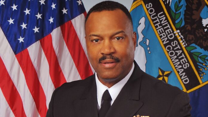 Tensão na Venezuela: quem é o chefe das forças dos EUA na América Latina que se demitiu