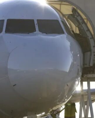 Aeroportos da Bélgica fecham após drones invadirem espaço aéreo; UE culpa Rússia