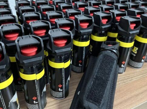 Gás de pimenta é usado para conter briga entre alunas em escola do DF