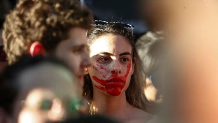 Justiça condena SP a multa de R$ 24,8 mi por não ofertar aborto legal