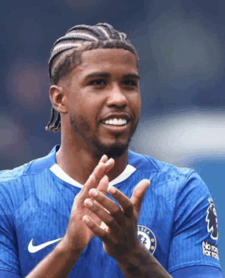 Andrey Santos é listado por Messi como um dos 10 jovens mais promissores do mundo