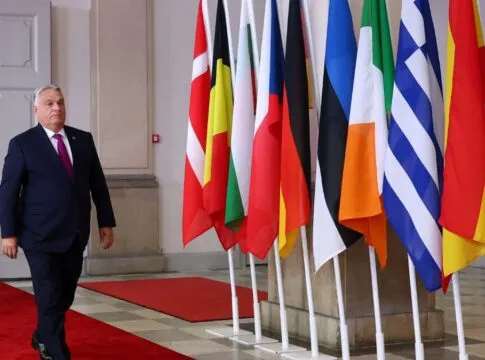 Comissão Europeia investigará alegações sobre espionagem da Hungria