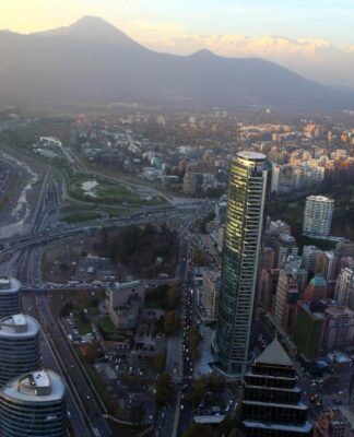 Terremoto de magnitude 7,8 atinge extremo sul da América do Sul e provoca alerta de tsunami