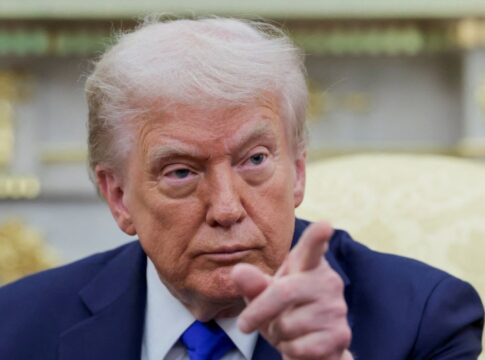 Casa Branca inicia demissões no governo devido à paralisação