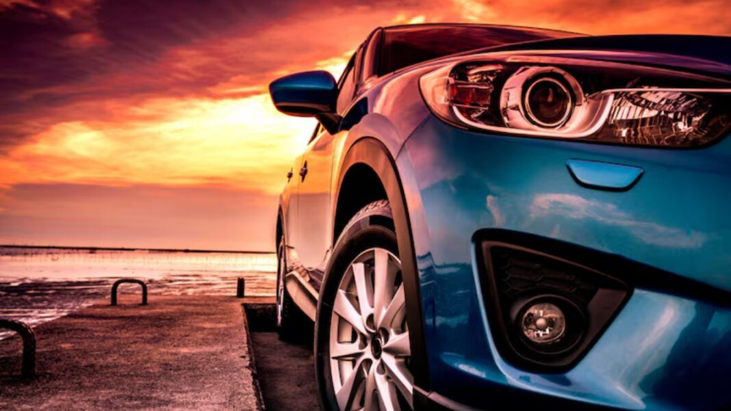 Frente de uma carro azul