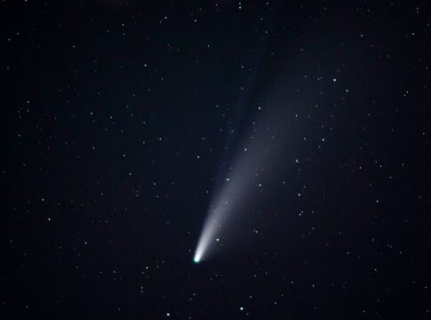 Cometa no céu