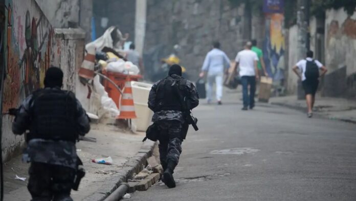 Facções e milícias alcançam 28,5 milhões dos brasileiros, diz Datafolha