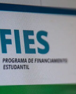 Fundo de Financiamento Estudantil (Fies)