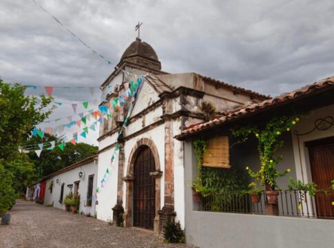 Imagem coloirda de Penedo
