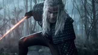 Imagem colorida de homem segurando espada