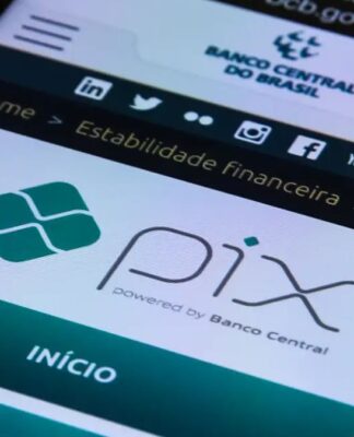 Tela de um celular com o aplicativo PIX aberto