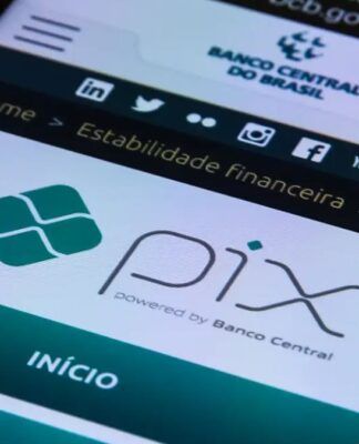 Tela de um celular com o aplicativo PIX aberto