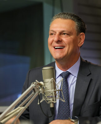 O ministro da Agricultura e Pecuária, Carlos Fávaro, participa do programa Bom Dia, Ministro.