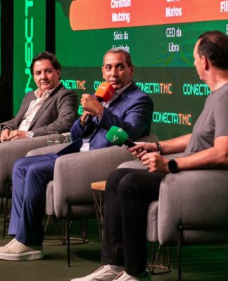 Evento Conecta TMC debate futuro do futebol: Copa 100% digital e domínio de Fla e Palmeiras