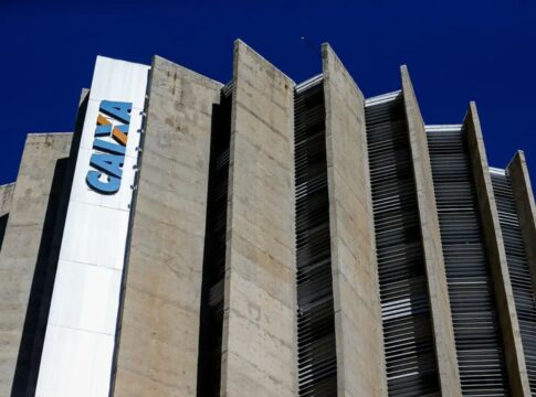 Imagem de uma das sedes da Caixa Econômica Federal.