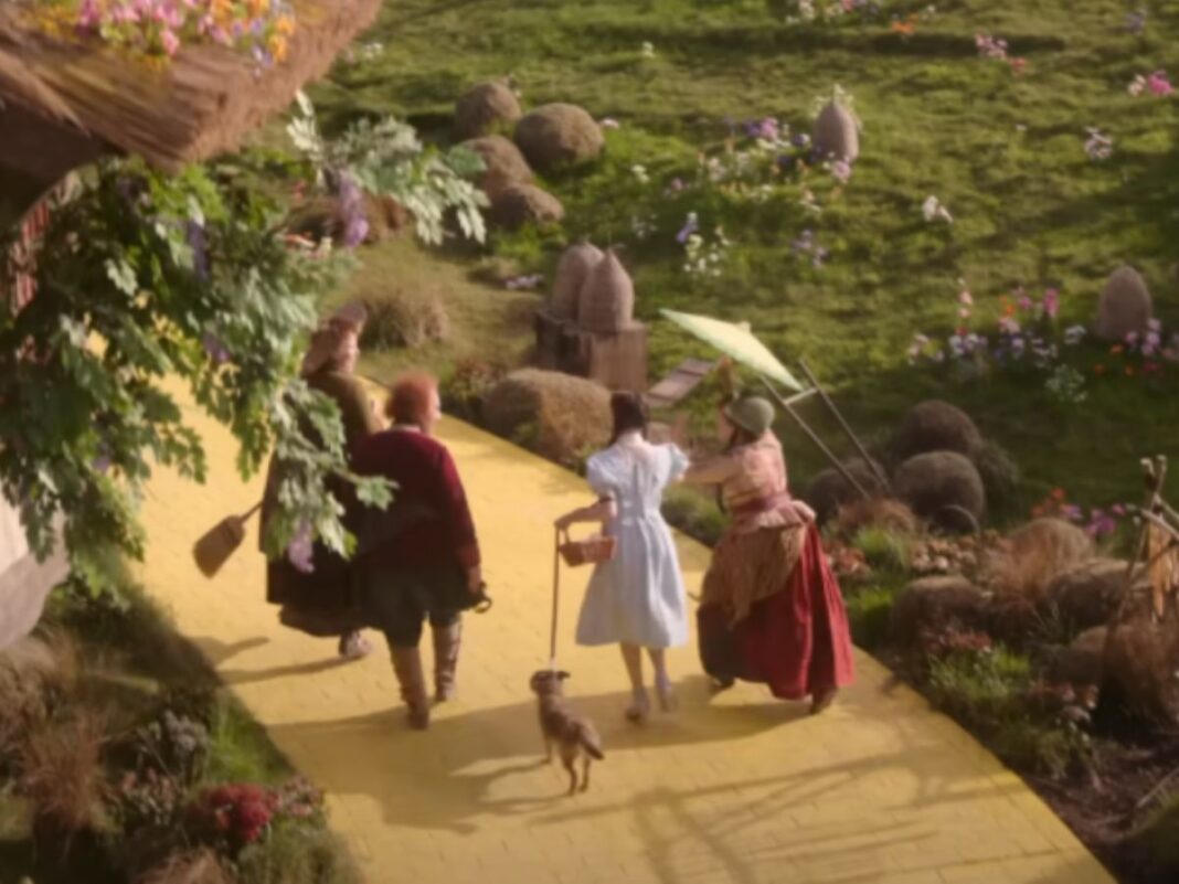 Dorothy e outros personagens do filme Wicked