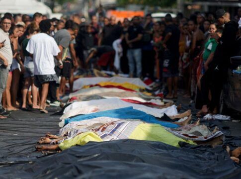 64% dos moradores do Rio de Janeiro aprovam a Operação Contenção, diz pesquisa