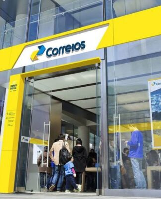 Fachada de uma agência dos Correios