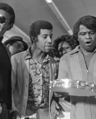 Batidão no museu: exposição sobre a história do funk ocupa o Museu da Língua Portuguesa