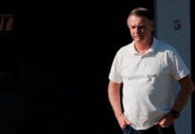 Bolsonaro perde benefícios vitalícios enquanto cumpre pena na Polícia Federal