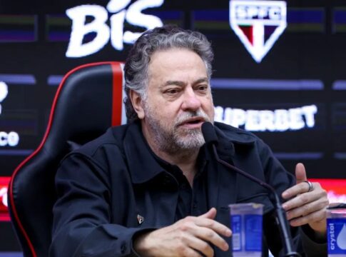 Casares detalha dívida, Fair Play e decisão sobre o Morumbis ao falar na Summit CBF Academy