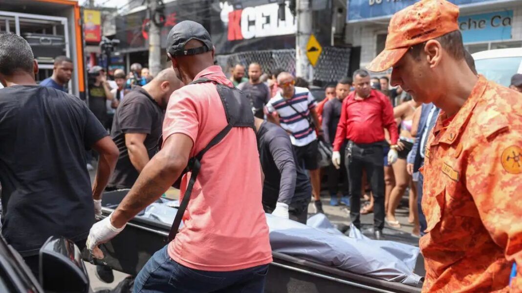 Foto da operação no RJ em curso