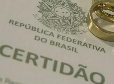 Uniões consensuais superam casamentos formais pela primeira vez no Brasil, aponta IBGE