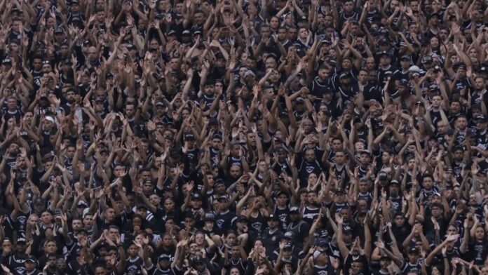 Inspiração no Bayern e torcedores acionistas: entenda o projeto de SAF do Corinthians