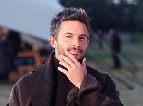 Jonathan Bailey, eleito o homem mais sexy do mundo de 2025