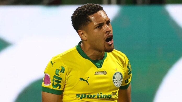 STJD anuncia adiamento do julgamento de Vitor Roque por discriminação