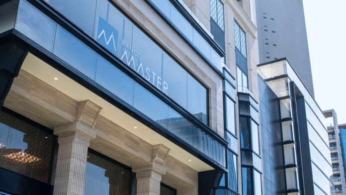 Fachada do Banco Master