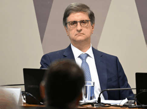 Paulo Gonet durante sabatina na Comissão de Constituição e Justiça do Senado
