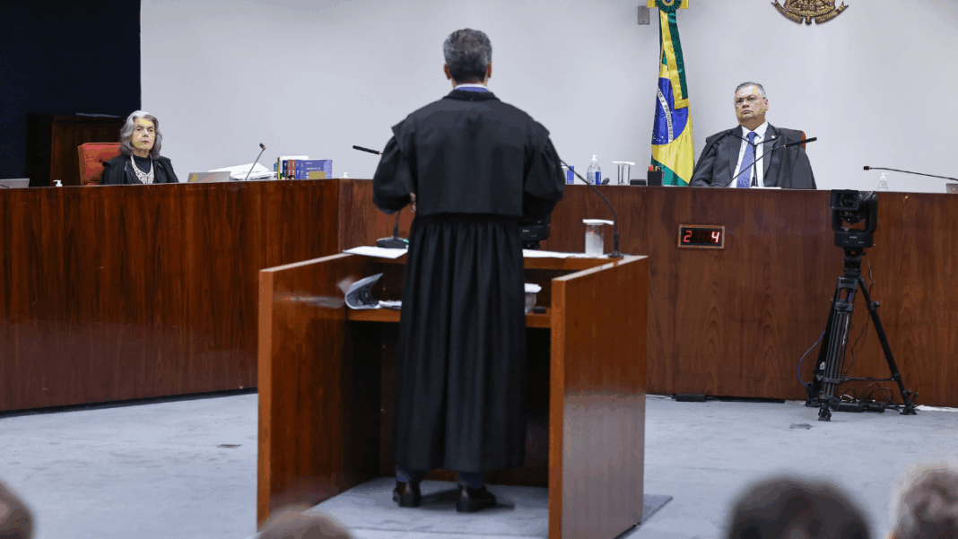 Sessão plenária da Primeira Turma do STF