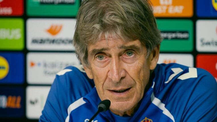 Manuel Pellegrini em coletiva de imprensa