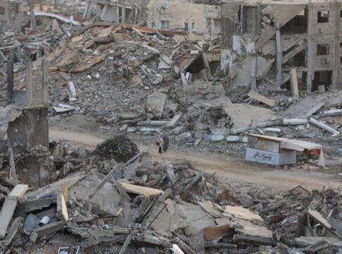 Foto de uma parte da Cidade de Gaza (Palestina) destruída