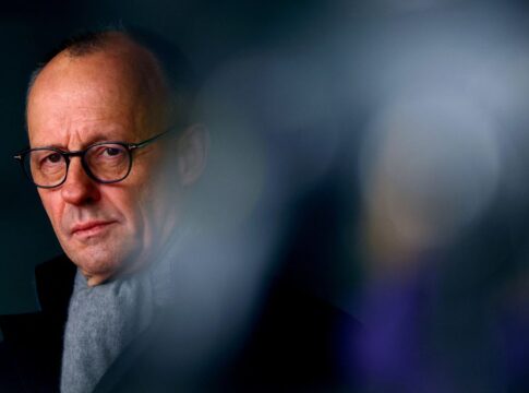 Alemanha pressiona UE por flexibilização em metas para fim dos carros a combustão