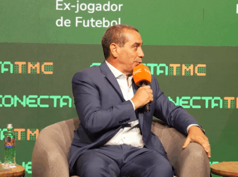 Zinho fala durante ConectaTMC