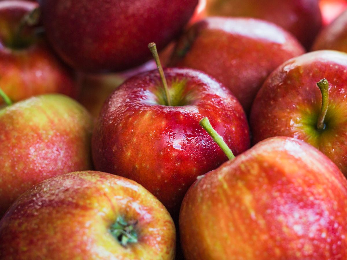 Maçãs