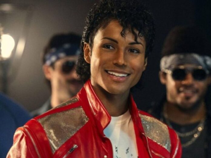 Imagem do ator que interpreta Michael Jackson no novo filme da Lionsgate